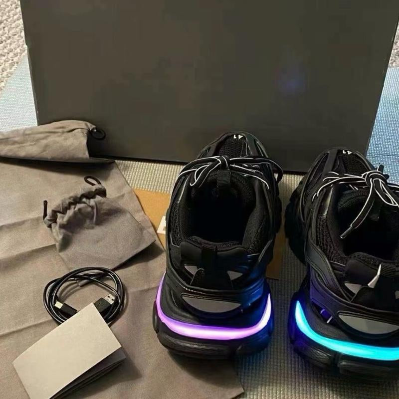 LED Shining Couples Sneakers Men'S and Women'S Casual Breathable Shoes Track Chunky Trainers Footwear Running Athletic